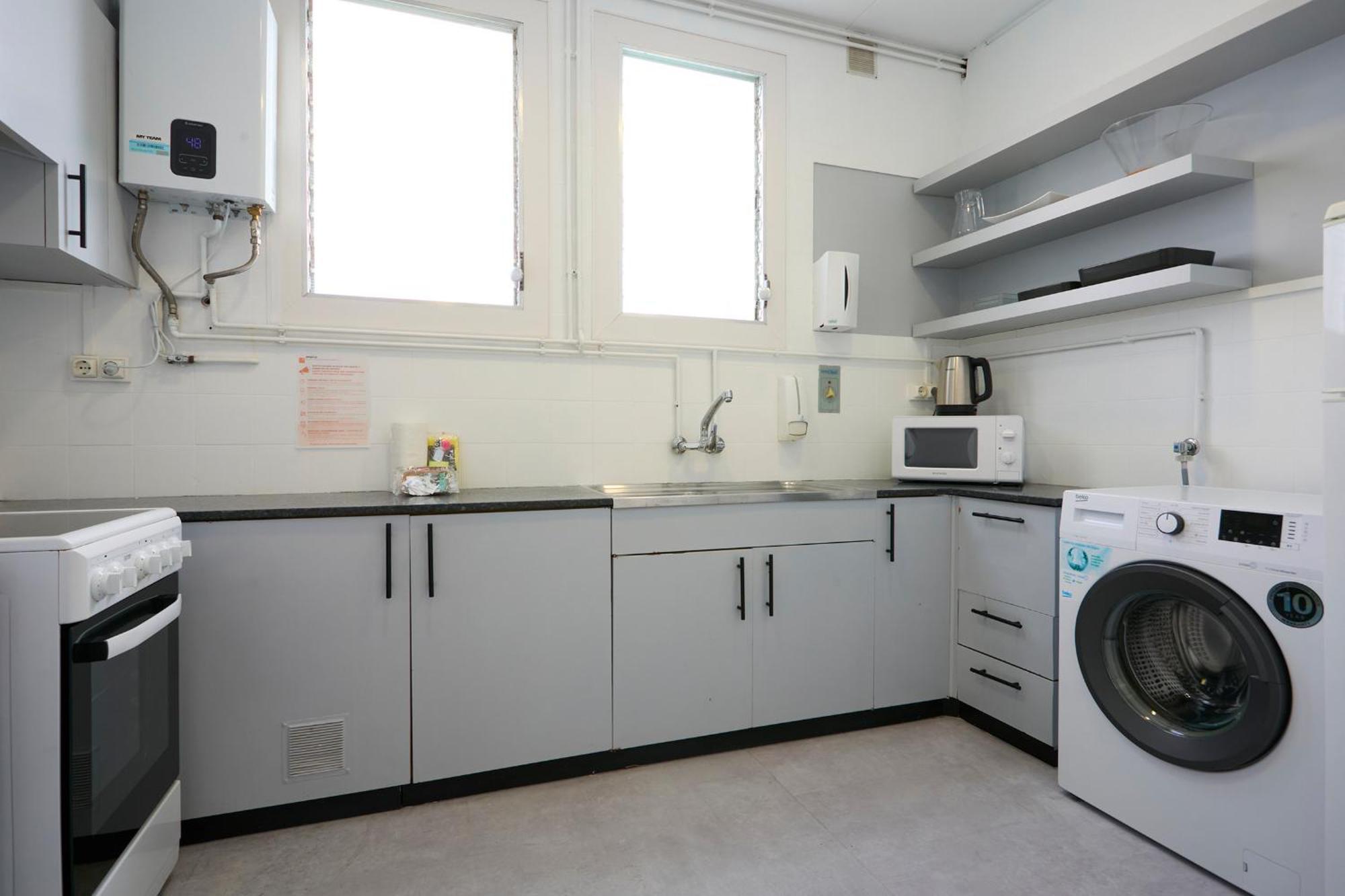 63Par1016- Sunny Apartment In Paralel 巴塞罗那 外观 照片